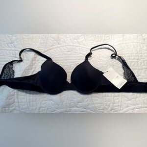 Lively T-Shirt Bra- Navy blue, new with tag, 34A